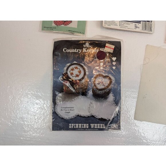 Assorted Vintage Mini Counted Cross Stitch Kits & Supplies Christmas Lamb Giving - Picture 2 of 8